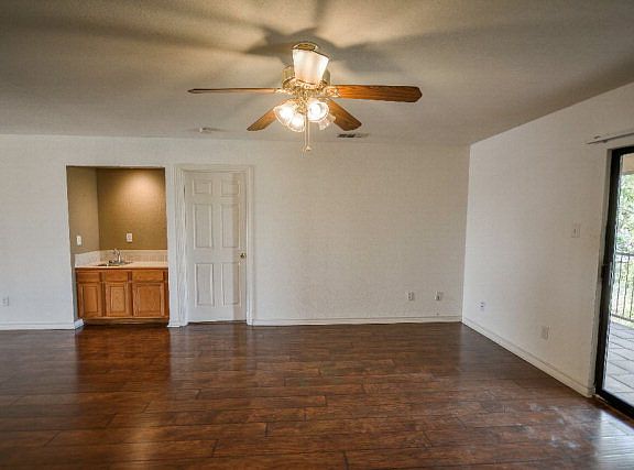 5th image of 849 S Gun Barrel Ln APT E7
