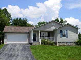 66 Deerfield Rd, Crossville, TN 38555