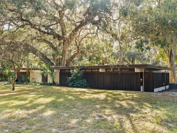 1820 SE 64th Way, Gainesville, FL 32641