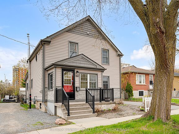 2nd image of 580 Macdonnell St