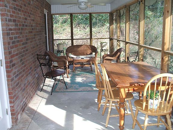Screened Porch