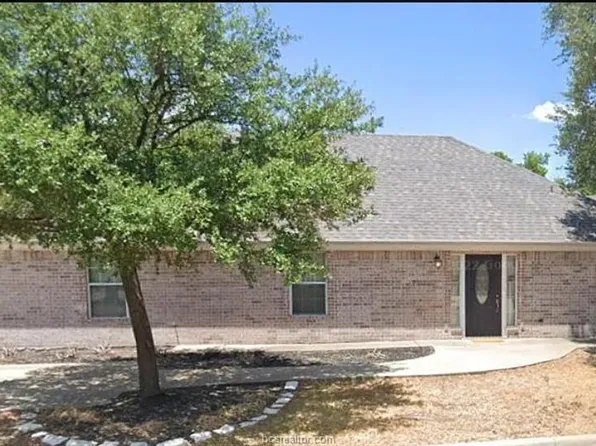 911 Welsh Ave, College Station, TX 77840
