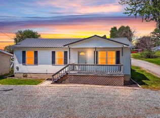 941 S Maine Ave, Wellston, OH 45692