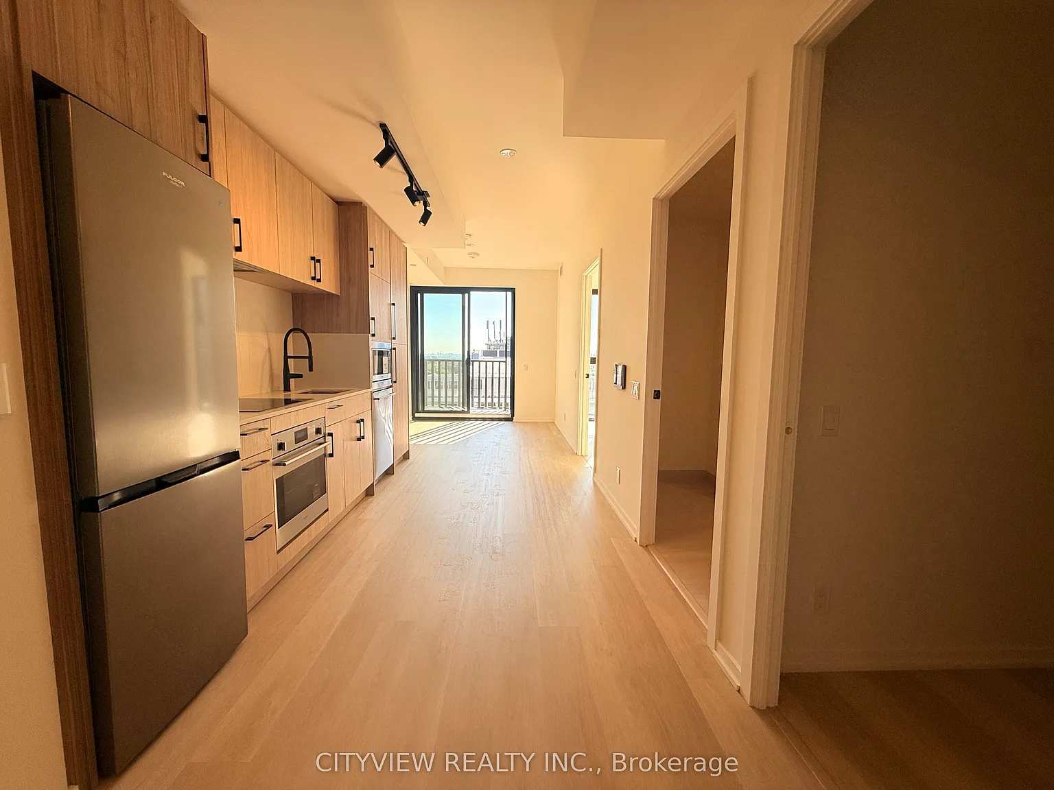 2 bed, $2,450 — Photo 2