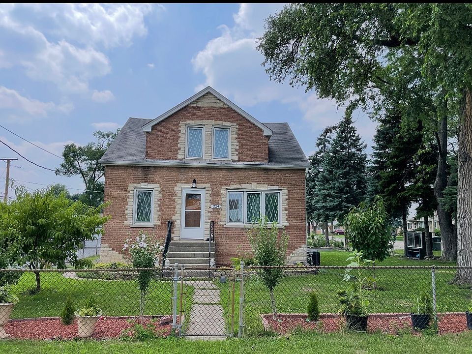 1st image of 224 Spruce Ave