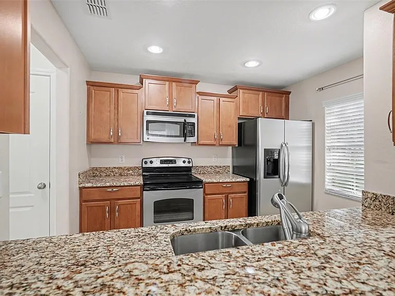 6246 Timberly Ln — Photo 9