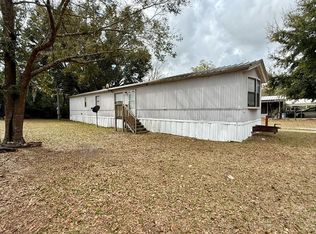 718 NE 4th Ave, Trenton, FL 32693