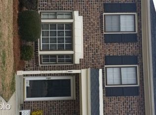 33 Scott St, Greenville, NC 27858