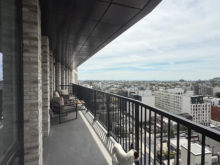 1042 Atlantic Ave #16I — Photo 18