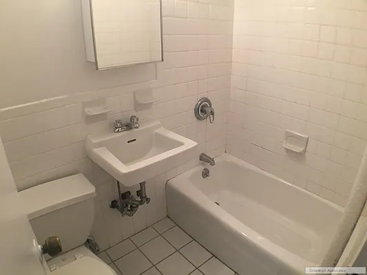 Rented by Sovereign Associates | media 9