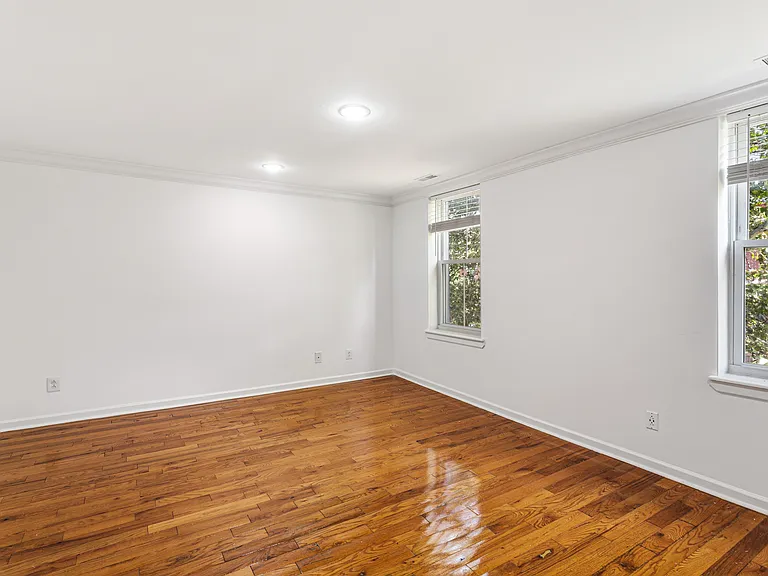 1506 Christian St #2 — Photo 6