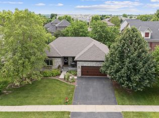 408 Wedgewood Cir, Hudson, WI 54016