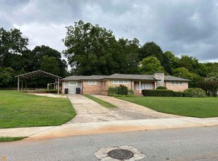 219 Fairview Dr, McDonough, GA