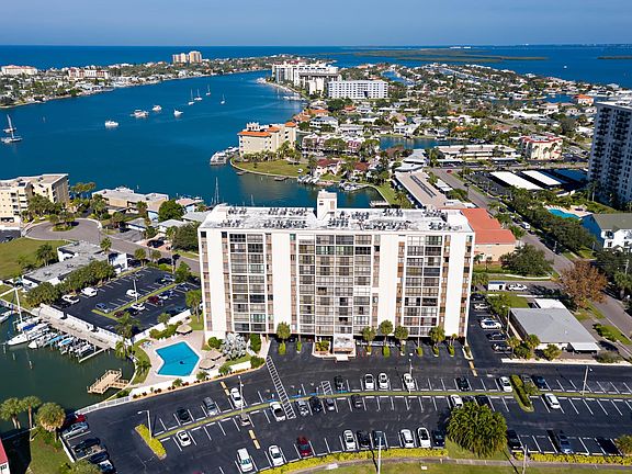 3rd image of 255 Dolphin Point #509