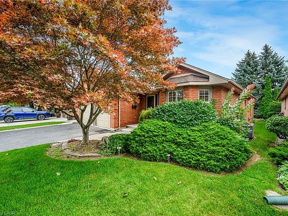 3rd image of 1150 Augustus Dr