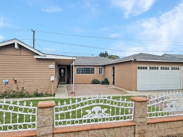 1324 W Iris St, Oxnard, CA 93033