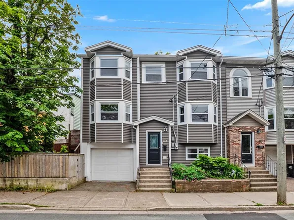 63 Monkstown Road, St. John's, NL A1C3T6