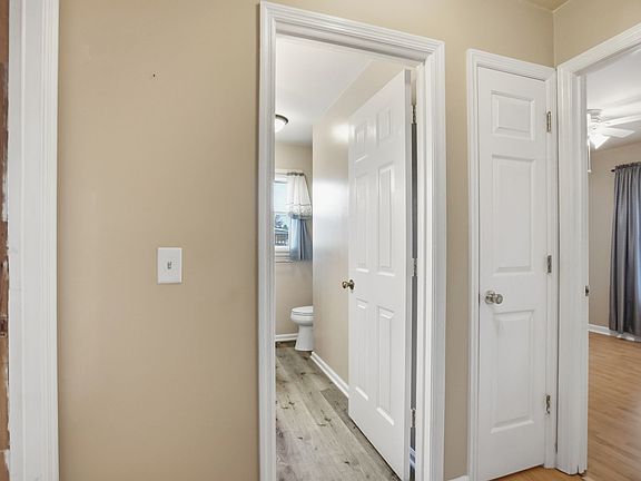 4th image of 4971 Hyde Rd