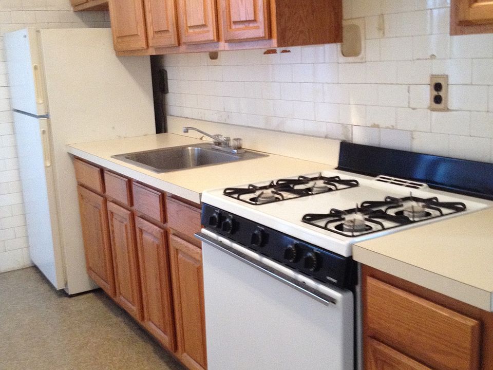 1st image of 3070 38th St #2