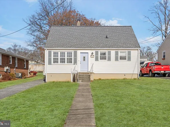 316 Savannah Rd, Baltimore, MD 21221