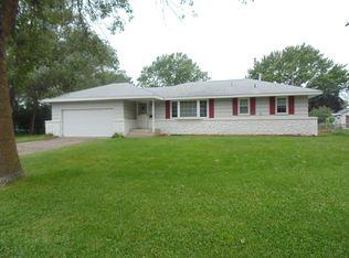7809 Kyle Ave N, Brooklyn Park, MN 55443