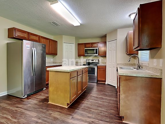 4th image of 3790 Iceni Ct