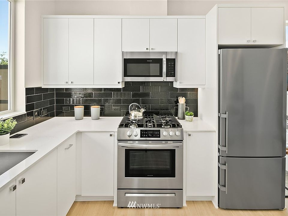 Photo of a similar home in the Odyssey project.