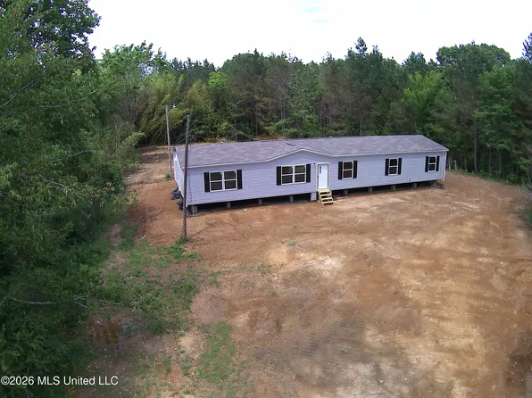 778 Rebecca Dr, Byhalia, MS 38611