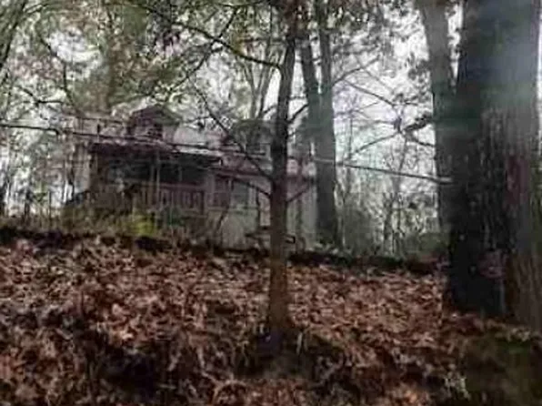 105 Agate St, Hot Springs, AR 71901