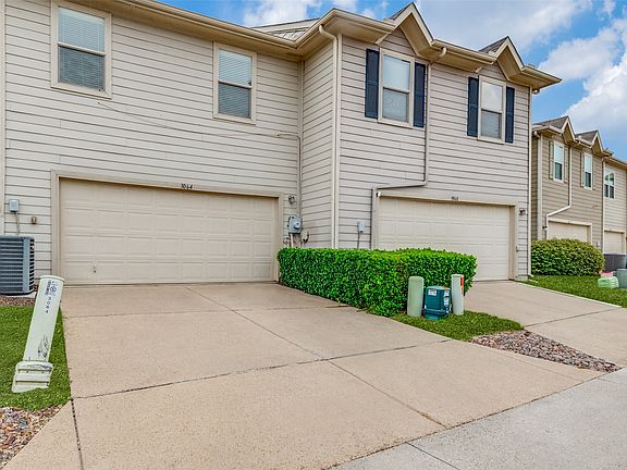 2nd image of 3064 Peyton Brook Dr