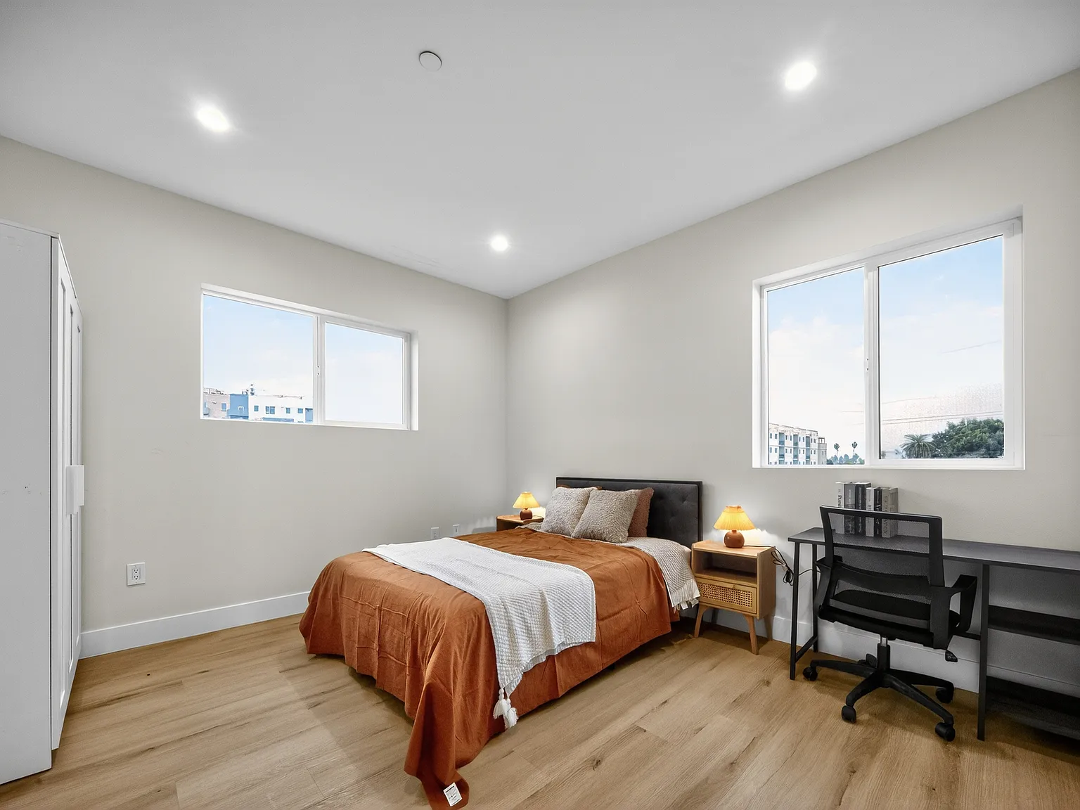 2 bed, 2774 sqft, $3,000 — Photo 3