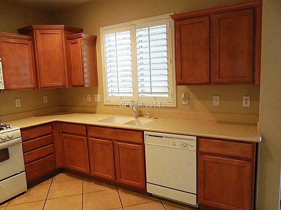 4th image of 11836 Ampucia Ct