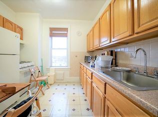 2819 23rd Ave APT 14, Astoria, NY 11105