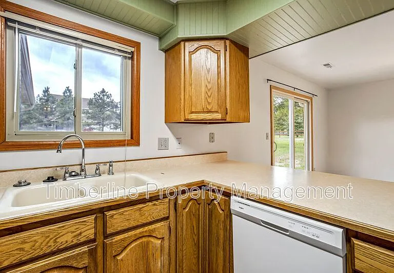 17960 Bakers Farm Rd — Photo 14