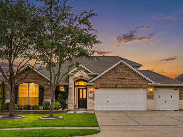 14810 S Canary Yellow Cir, Cypress, TX 77433