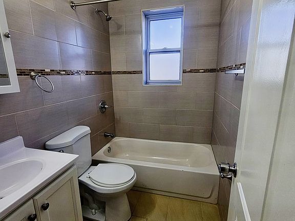 5th image of 8601 85th St Floor 2