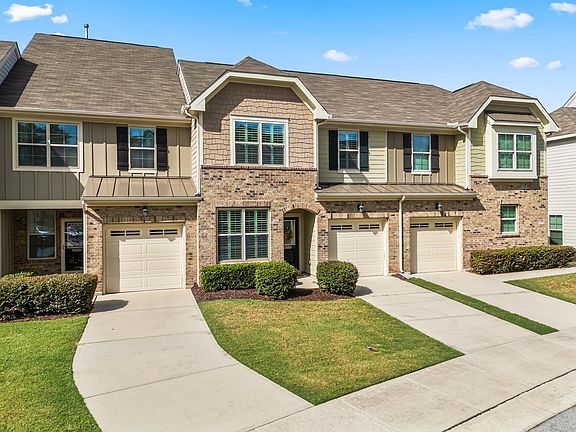 2nd image of 9320 Lennox Laurel Cir