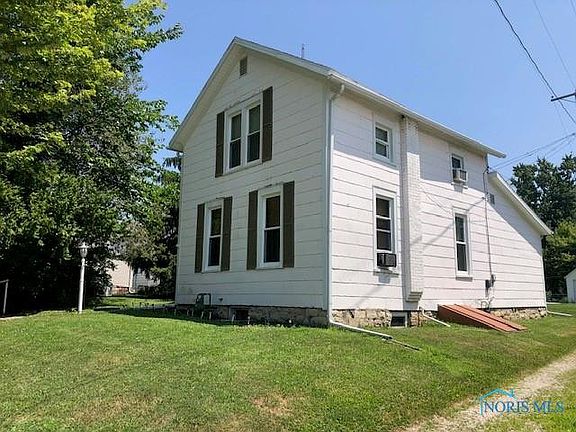 3rd image of 36 Elmer St
