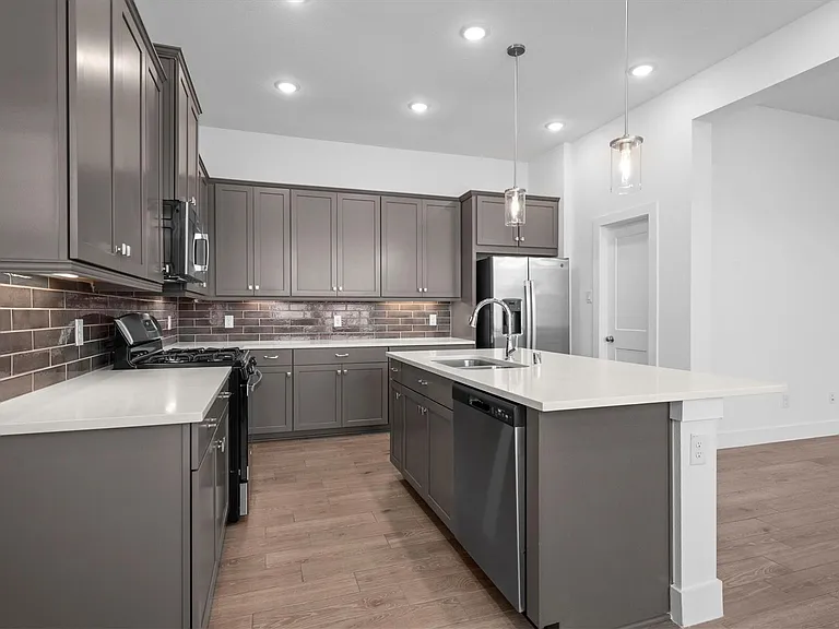 120 Red Cascade Ct — Photo 12