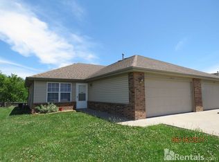 4435 W La Siesta St, Springfield, MO 65802
