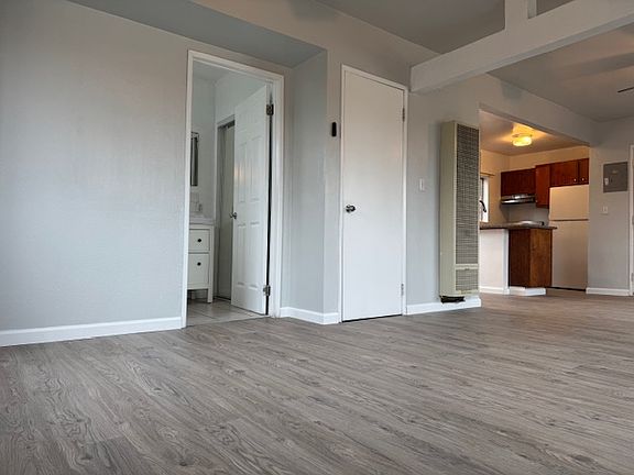 4th image of 3518 1/2 Portola Ave