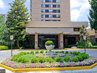 3709 S George Mason Dr APT 102, Falls Church, VA, 22041