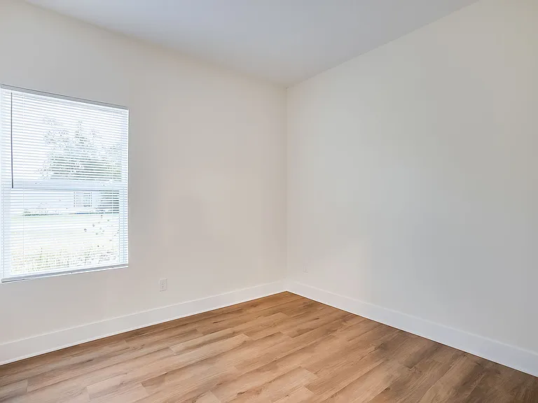 16827 W Kashmir St — Photo 28