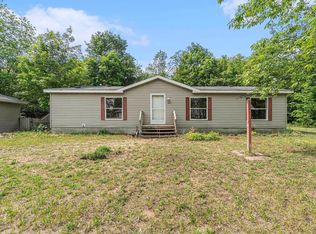 11145 Riley Rd, Interlochen, MI 49643