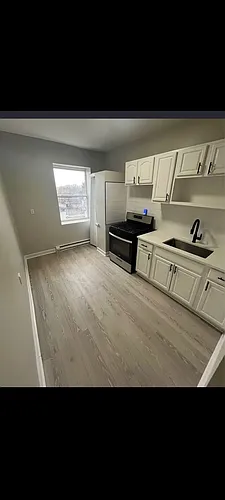 148 Palm St Photo 1