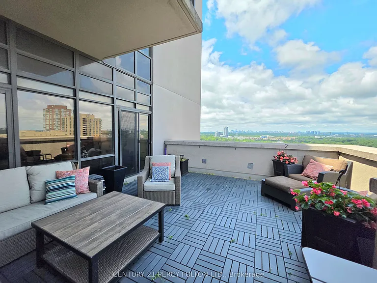 133 Wynford Dr #Penthouse 104 — Photo 33