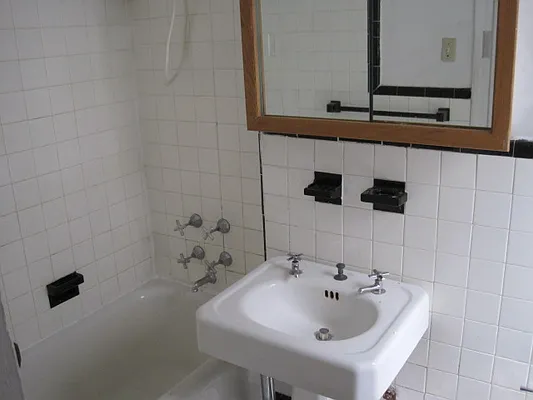 Rented by EA Kane RE Inc. | media 13