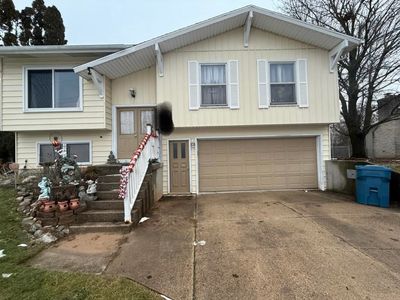 2582 McIntosh Ave NE, Grand Rapids, MI, 49525