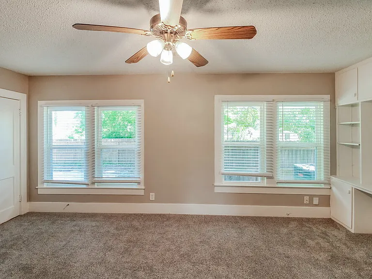 522 12th Ave N — Photo 10