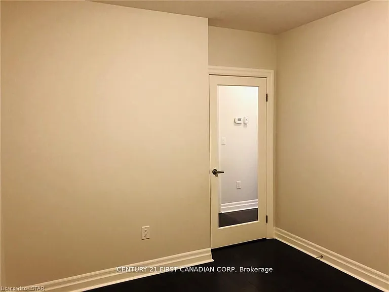 260 Villagewalk Blvd #608 — Photo 24